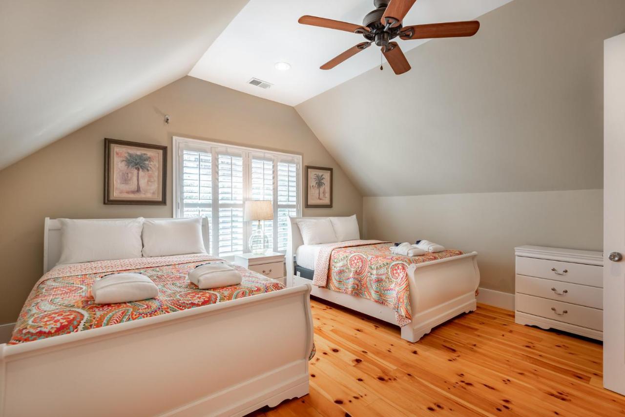 114 W Huron - Sand Castle - Saltwater Pool - Heated Upon Request Folly Beach Bagian luar foto